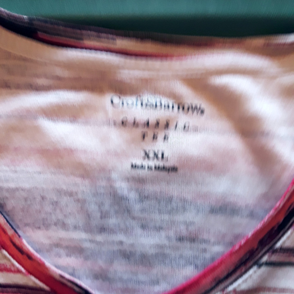 Top - Picture 2 of 2